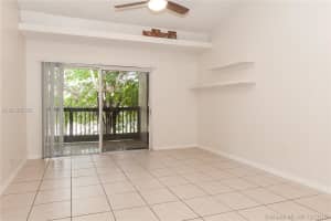536 SW 113th Way, Pembroke Pines, FL 33025, Sold 02/28/17