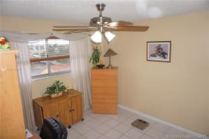 2735 W 52nd St, Hialeah, FL 33016, Sold 03/09/17