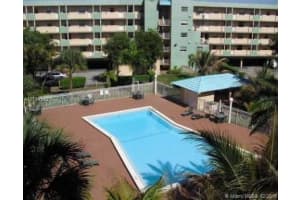 1655 W 44th Pl, Hialeah, FL 33012, Sold 04/03/17