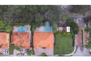 15761 NW 79th Ct, Miami Lakes, FL 33016, Sold 03/24/17