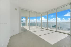 218 SE 14th Terrace #200, Miami, FL 33131, Sold 04/12/17
