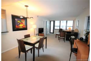 5225 Collins Ave, Miami, FL 33140, Sold 06/27/17