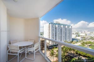 6423 Collins Ave, Miami Beach, FL 33141, Sold 08/04/17