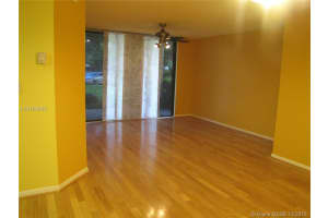10101 W Sunrise Blvd, Plantation, FL 33322, Sold 03/22/17