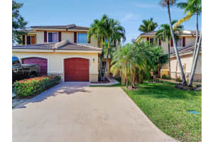 7408 SW 164th Ct, Miami, FL 33193, Sold 03/17/17