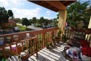 8883 Fontainebleau Blvd #202a, Miami, FL 33172, Sold 07/31/17