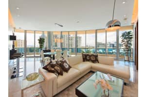 5959 Collins Ave, Miami, FL 33140, Sold 10/05/17