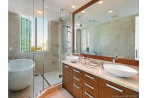 5959 Collins Ave, Miami, FL 33140, Sold 10/05/17
