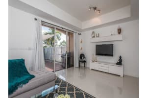 4243 NW 112th Ct, Doral, FL 33178, Sold 02/28/17