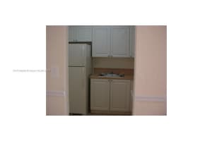 9429 SW 76th St APT W24, Miami, FL 33173, Sold 05/15/17