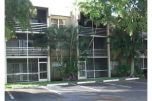 4215 N University Dr, Sunrise, FL 33351, Sold 02/22/18