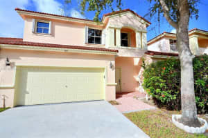 818 NW 133rd Ave, Pembroke Pines, FL 33028, Sold 02/16/17