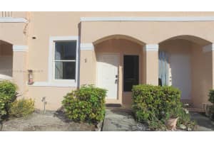 21255 NE 8th Pl, Miami, FL 33179, Sold 02/15/17