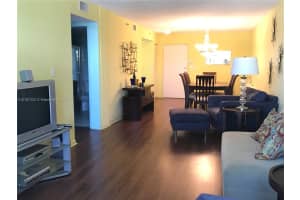 7832 Collins Ave, Miami Beach, FL 33141, Sold 12/20/17