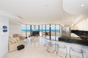 15645 Collins Ave, North Miami Beach, FL 33160, Sold 10/31/17