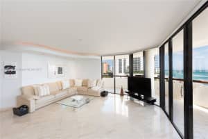 15645 Collins Ave, North Miami Beach, FL 33160, Sold 10/31/17