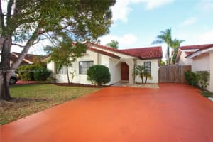 11307 SW 74th Terrace, Miami, FL 33173, Sold 03/23/17