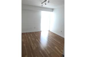 7600 Collins Ave, Miami Beach, FL 33141, Sold 02/21/17