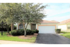 69 Gables Blvd, Weston, FL 33326, Sold 04/14/17