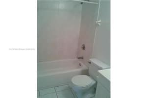 9560 Alcazar Ln, Davie, FL 33324, Sold 02/28/17