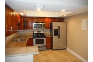5620 NW 59th St #2nd, Tamarac, FL 33319, Sold 05/02/17