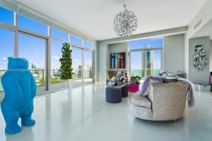 201 Aqua Ave, Miami Beach, FL 33141, Sold 07/14/17