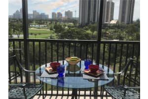 3301 N Country Club Dr, Miami, FL 33180, Sold 06/08/18
