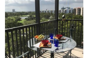 3301 N Country Club Dr, Miami, FL 33180, Sold 06/08/18