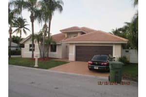 11631 SW 10th St, Pembroke Pines, FL 33025, Sold 05/04/17