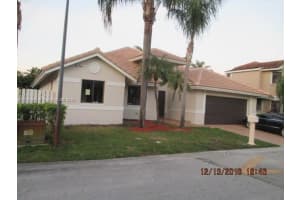 11631 SW 10th St, Pembroke Pines, FL 33025, Sold 05/04/17