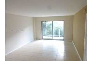 1025 Alton Rd, Miami Beach, FL 33139, Sold 03/20/17