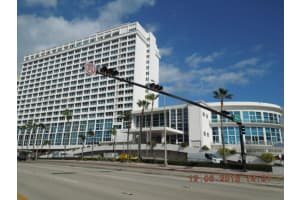 5445 Collins Ave, Miami Beach, FL 33140, Sold 04/28/17