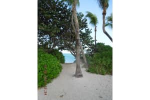 5445 Collins Ave, Miami Beach, FL 33140, Sold 04/28/17