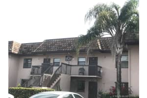 10528 NW 10th St, Pembroke Pines, FL 33026, Sold 02/28/17