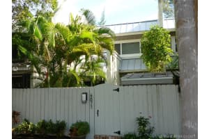 4871 SW 71st Pl, Miami, FL 33155, Sold 04/04/17