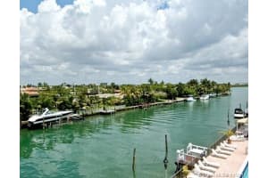 9660 W Bay Harbor Dr, Bay Harbor Islands, FL 33154, Sold 06/23/17