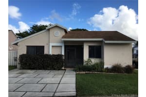 961 SW 108th Ave, Pembroke Pines, FL 33025, Sold 04/03/17