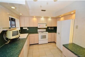 961 SW 108th Ave, Pembroke Pines, FL 33025, Sold 04/03/17