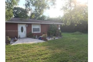 5140 NW 76th Pl, Pompano Beach, FL 33073, Sold 05/17/17