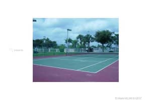 8375 SW 5th St, Pembroke Pines, FL 33025, Sold 01/31/17