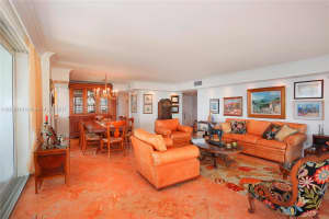 881 Ocean Dr #9h, Key Biscayne, FL 33149, Sold 05/31/17