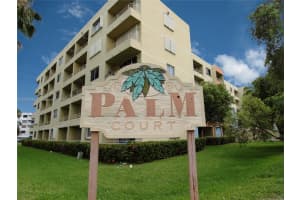8231 NW 8th St, Miami, FL 33126, Sold 03/14/17