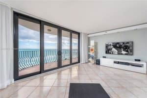 8955 Collins Ave, Surfside, FL 33154, Sold 03/31/17