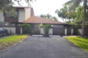 20101 NE 2nd Pl, Miami, FL 33179, Sold 03/14/17