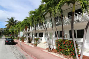 745 13th St, Miami Beach, FL 33139, Sold 03/17/17