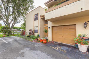 8364 S Missionwood Cir, Miramar, FL 33025, Sold 04/07/17