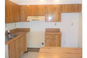 20015 NE 3rd Ct, Miami, FL 33179, Sold 04/10/17