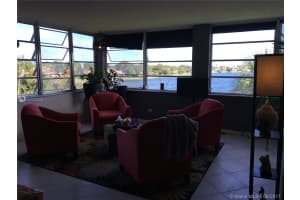 445 NE 195th St, Miami, FL 33179, Sold 08/14/17