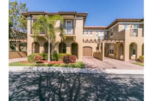 6951 Julia Gardens Dr, Coconut Creek, FL 33073, Sold 05/10/17