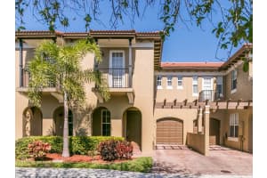 6951 Julia Gardens Dr, Coconut Creek, FL 33073, Sold 05/10/17